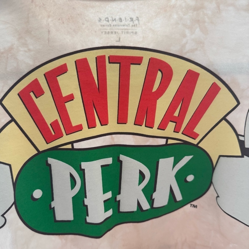 Spirit Jersey Friend’s Unisex Central Perk Tea Stain Long Sleeve - Cream Sz L - Picture 6 of 9